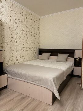 Аренда квартир, 1-комн., Магадан
