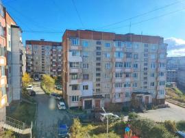 Квартиры, 4-комн., Магадан