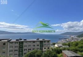 Квартиры, 3-комн., Магадан