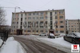 Квартиры, 2-комн., Магадан
